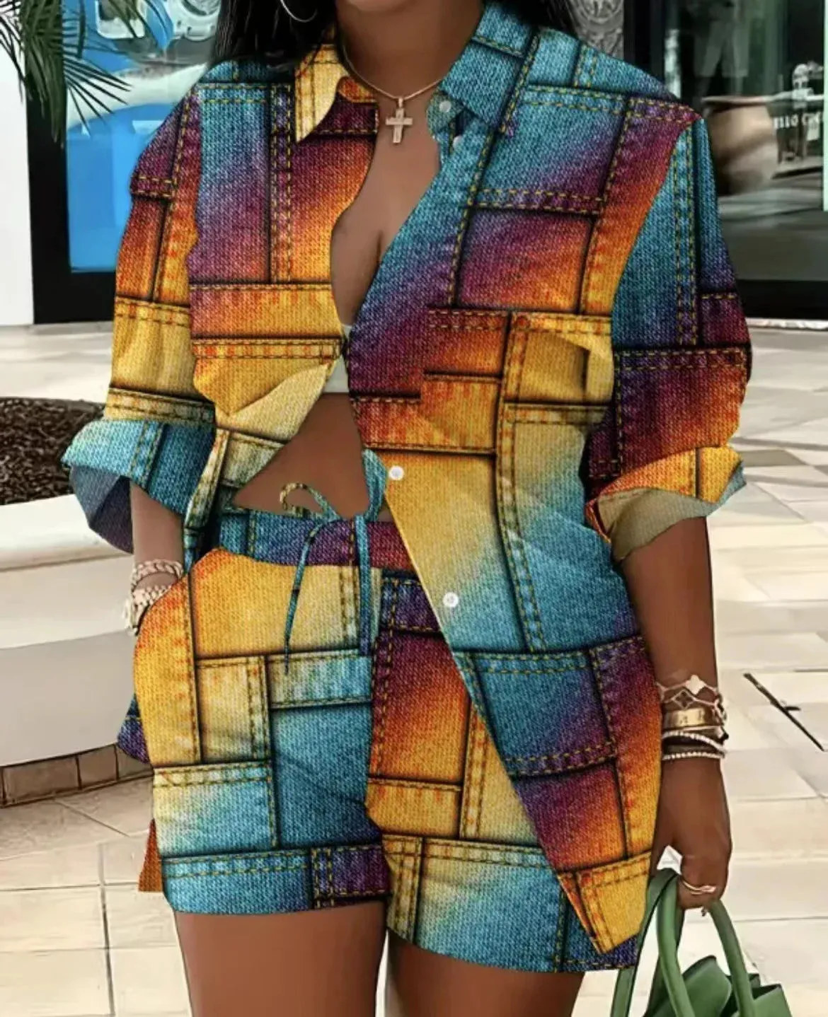 🌟 Stylish 2-Piece Women's Outfit – Printed Button Shirt & Shorts Set 🌟