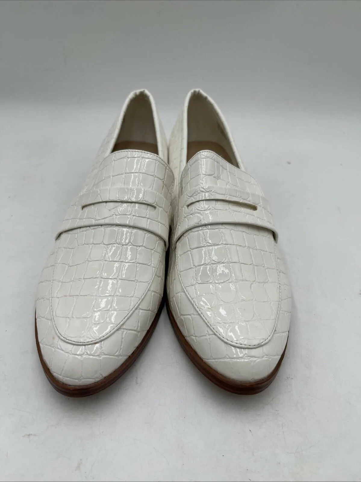 Aldo Women’s Loafers White Size 11 - Very Good