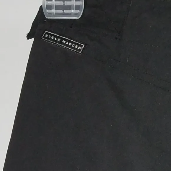 black belted athletic skirt w/ mini pocket 3/4