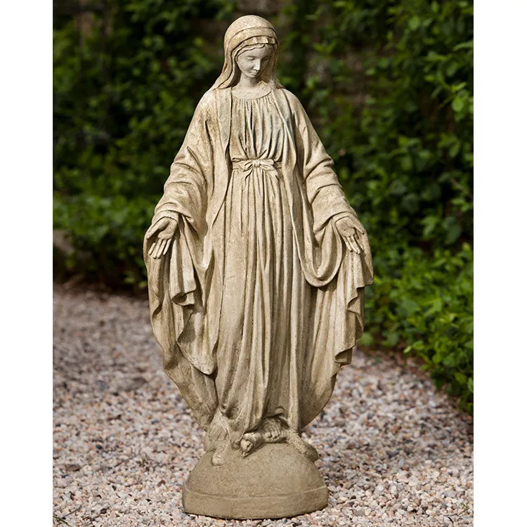 Campania Classic Madonna
