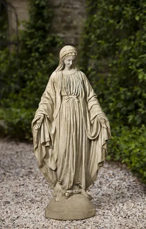 Campania Classic Madonna