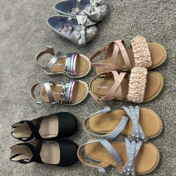 Cat &amp; Jack Pink and Silver Sandals for Kids