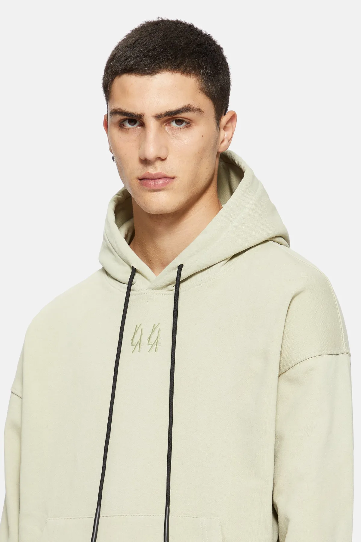 CLASSIC HOODIE