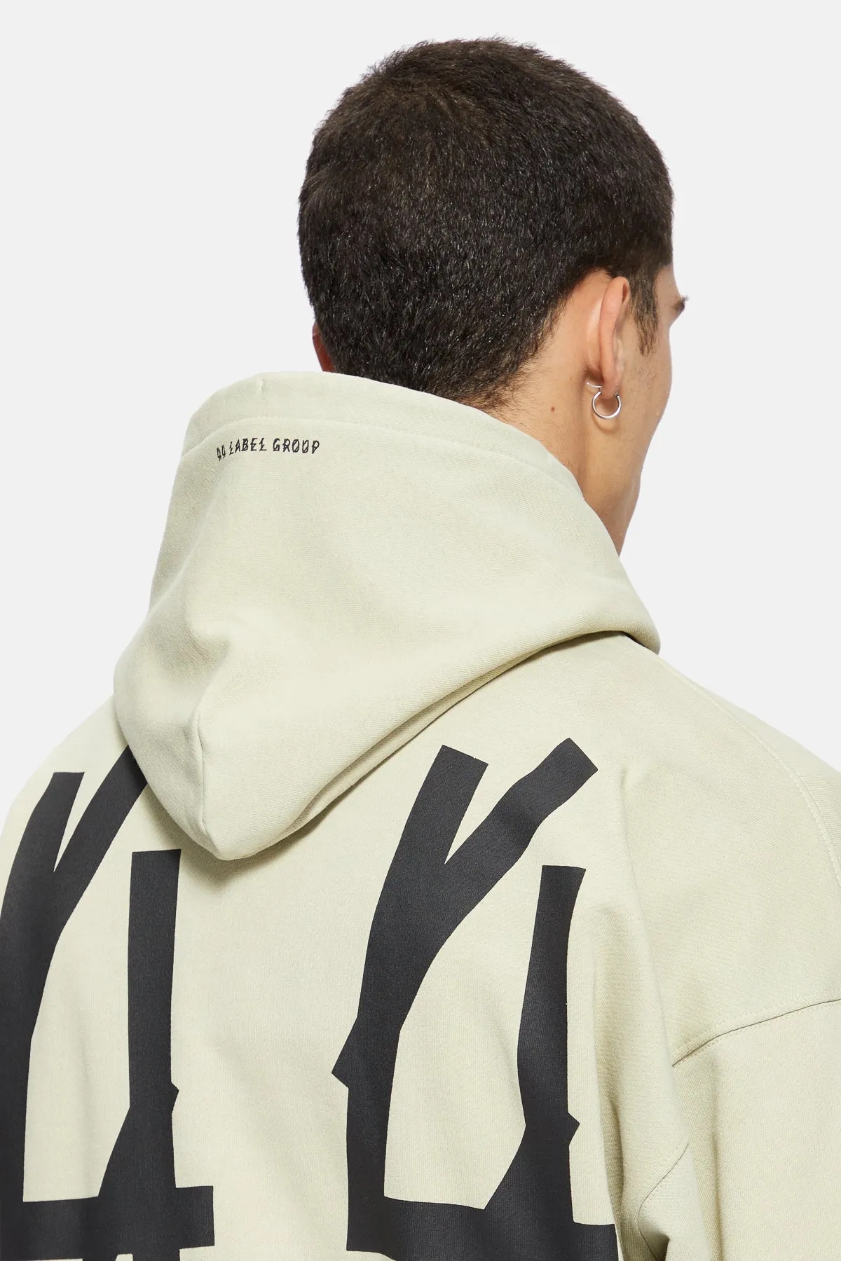 CLASSIC HOODIE