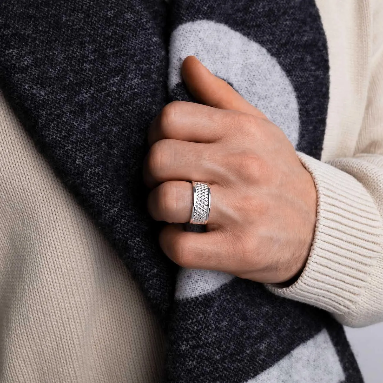 Classic Ring