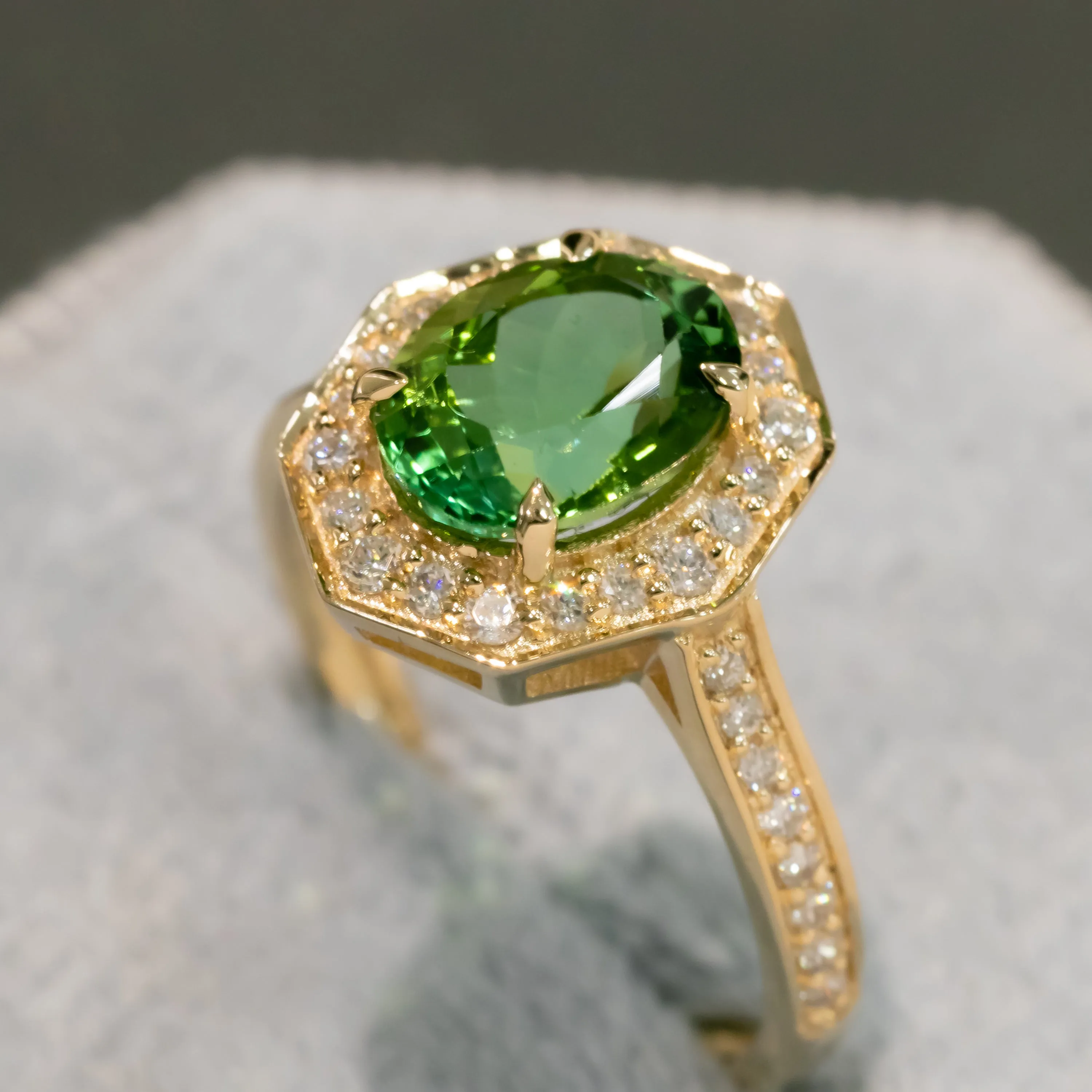 Classic Ring