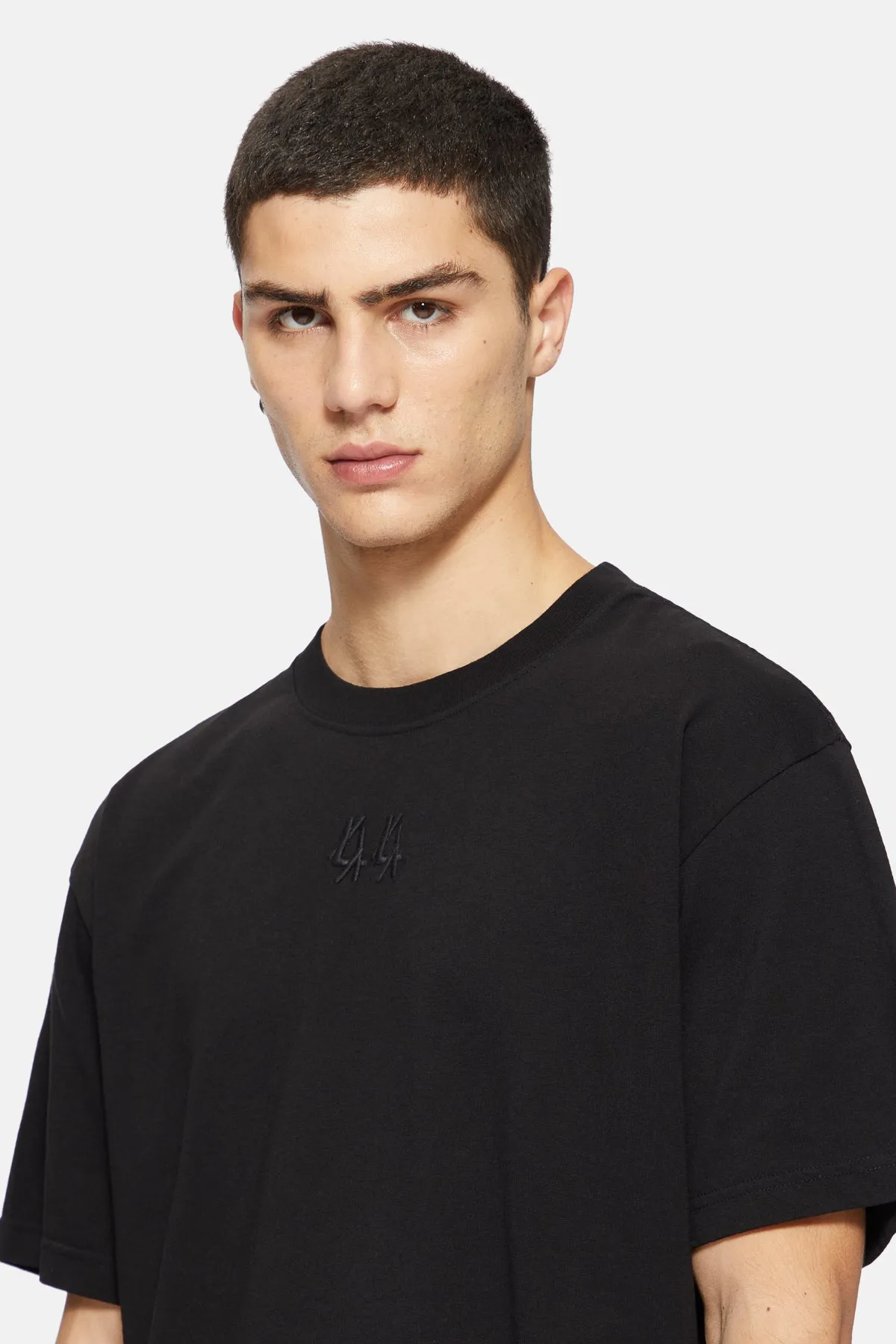 CLASSIC TEE