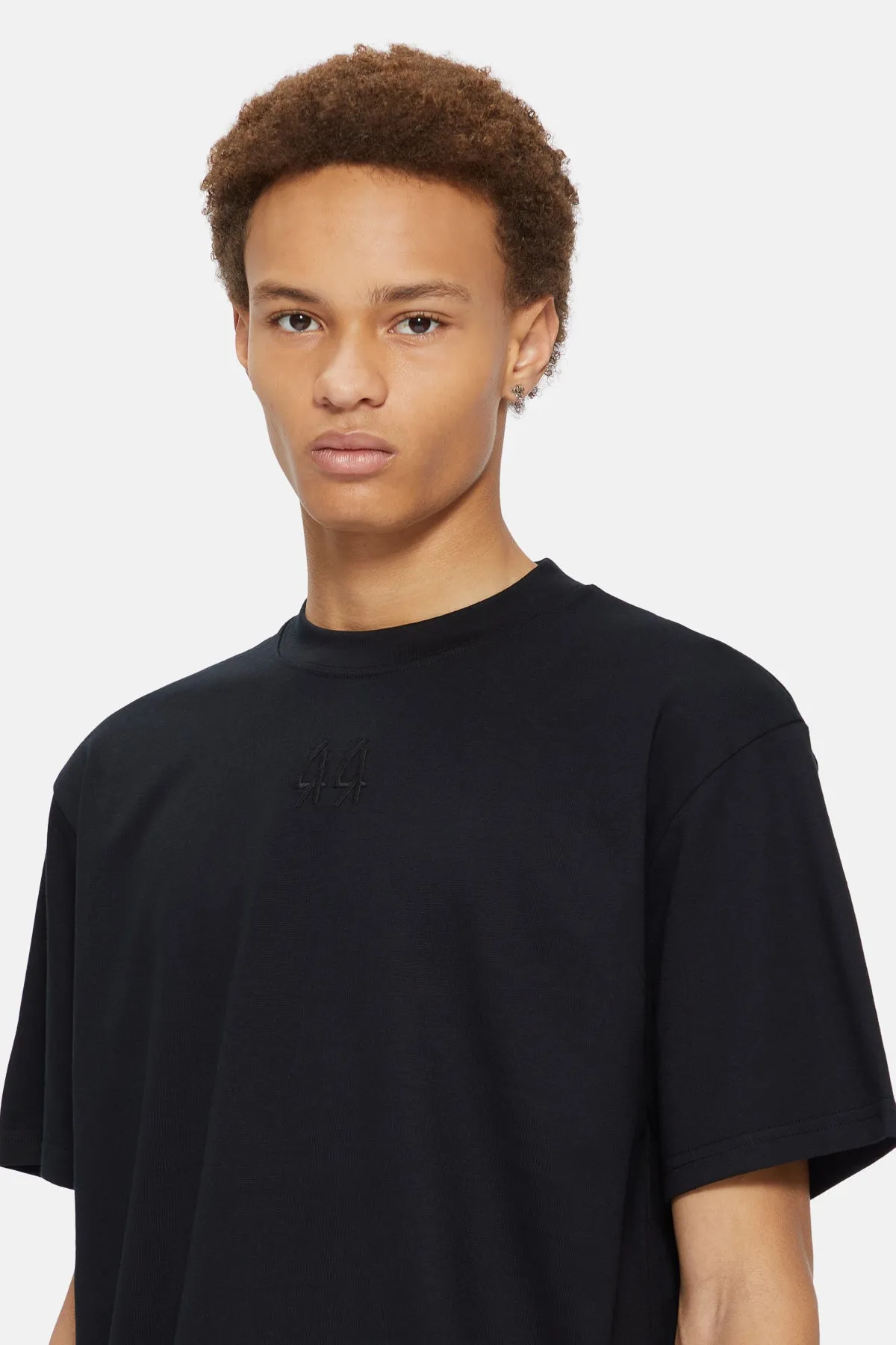 CLASSIC TEE