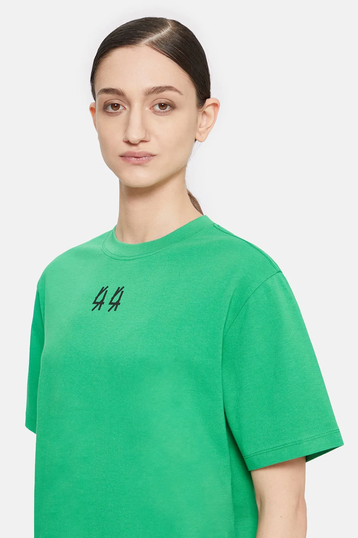 CLASSIC TEE