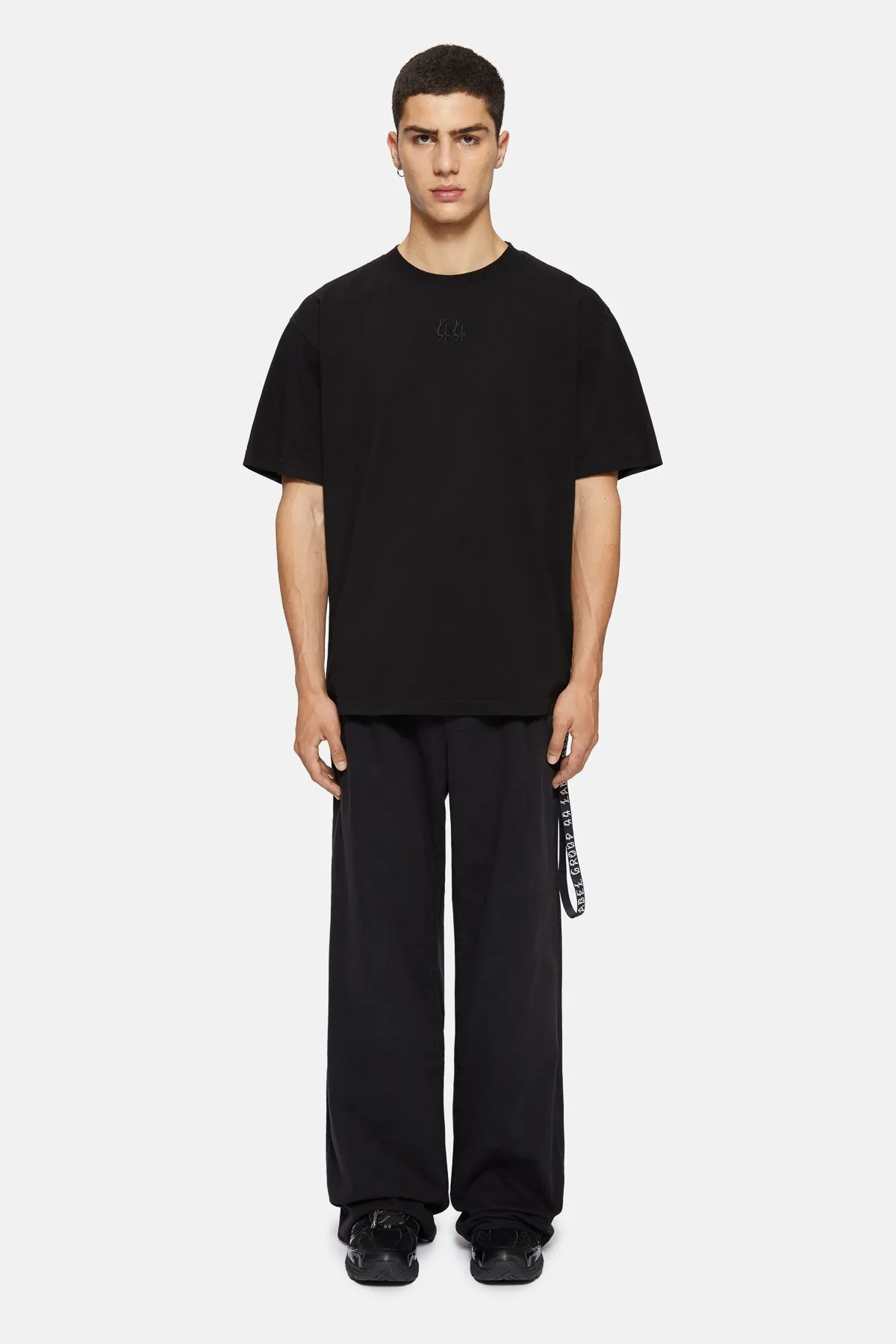 CLASSIC TEE