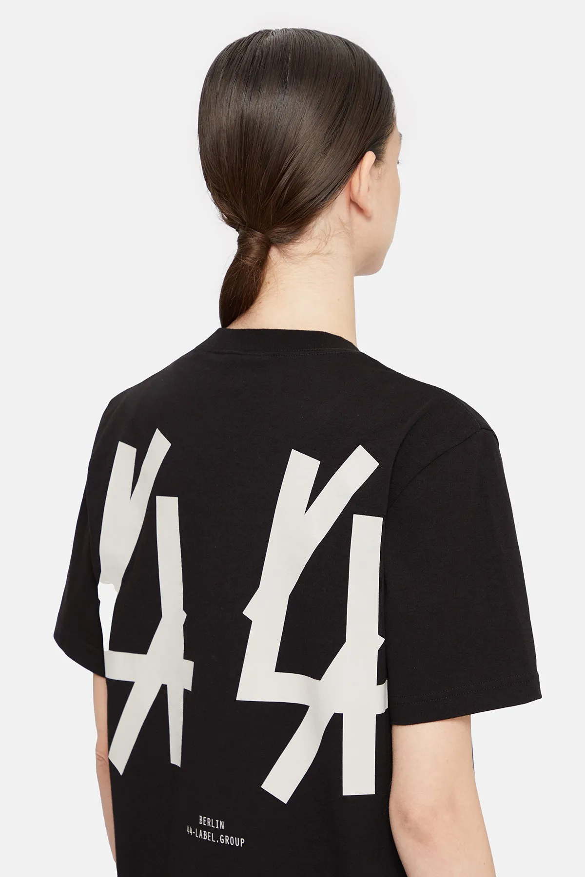 CLASSIC TEE