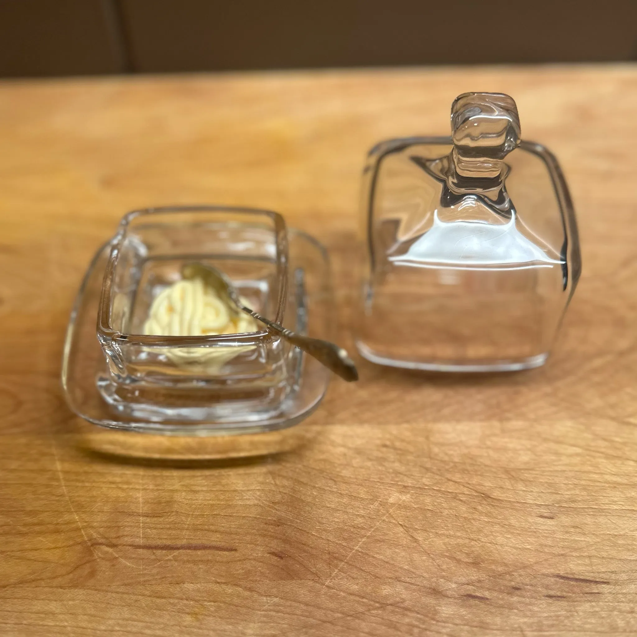 Cloche Condiment Dish Square