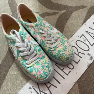Converse 6.5 shoes 💎*