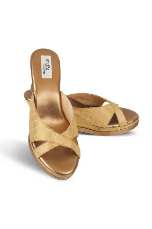 Cross Brocade Wedge Copper
