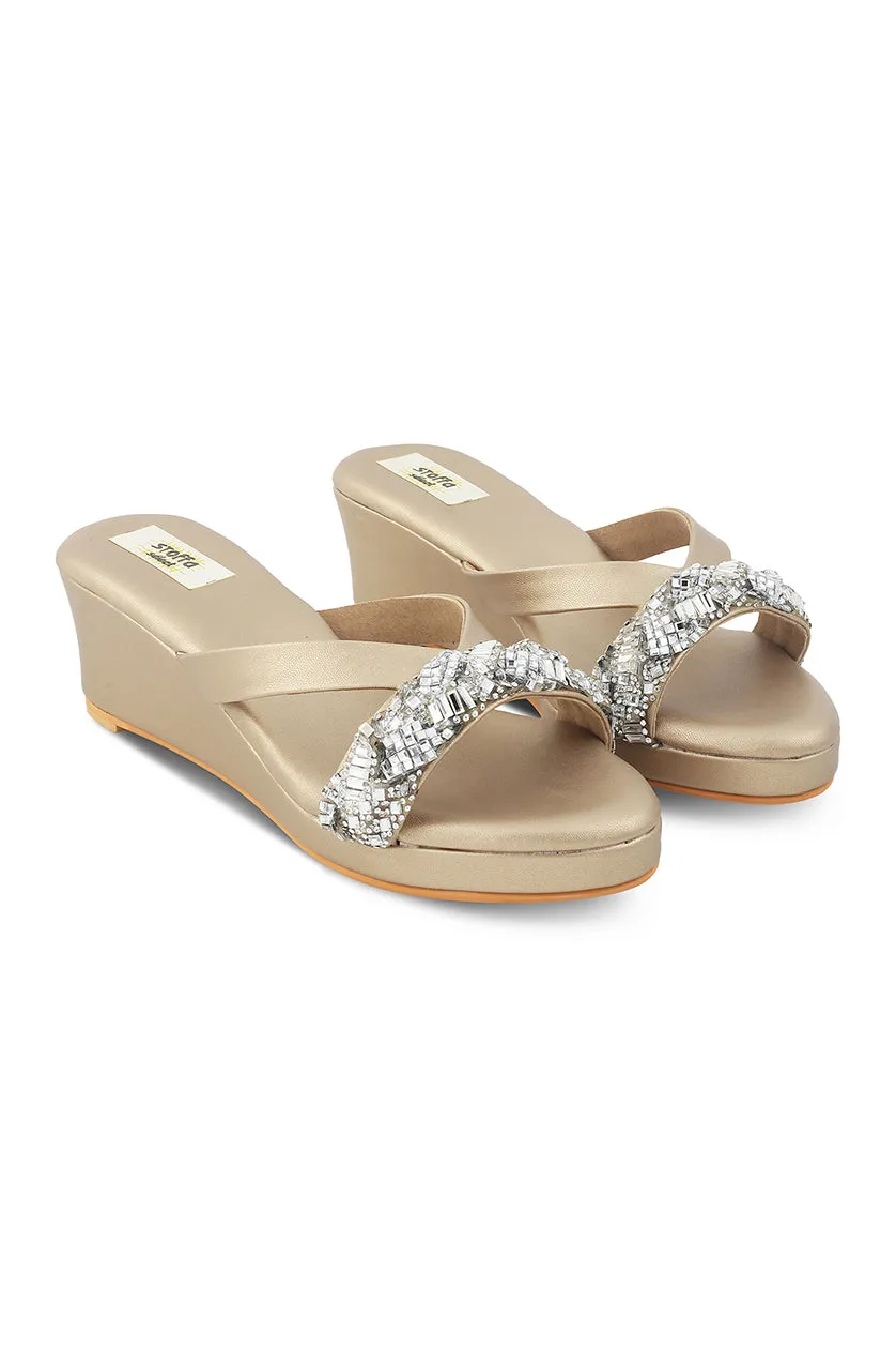 Crystal Low Wedge Matte Silver