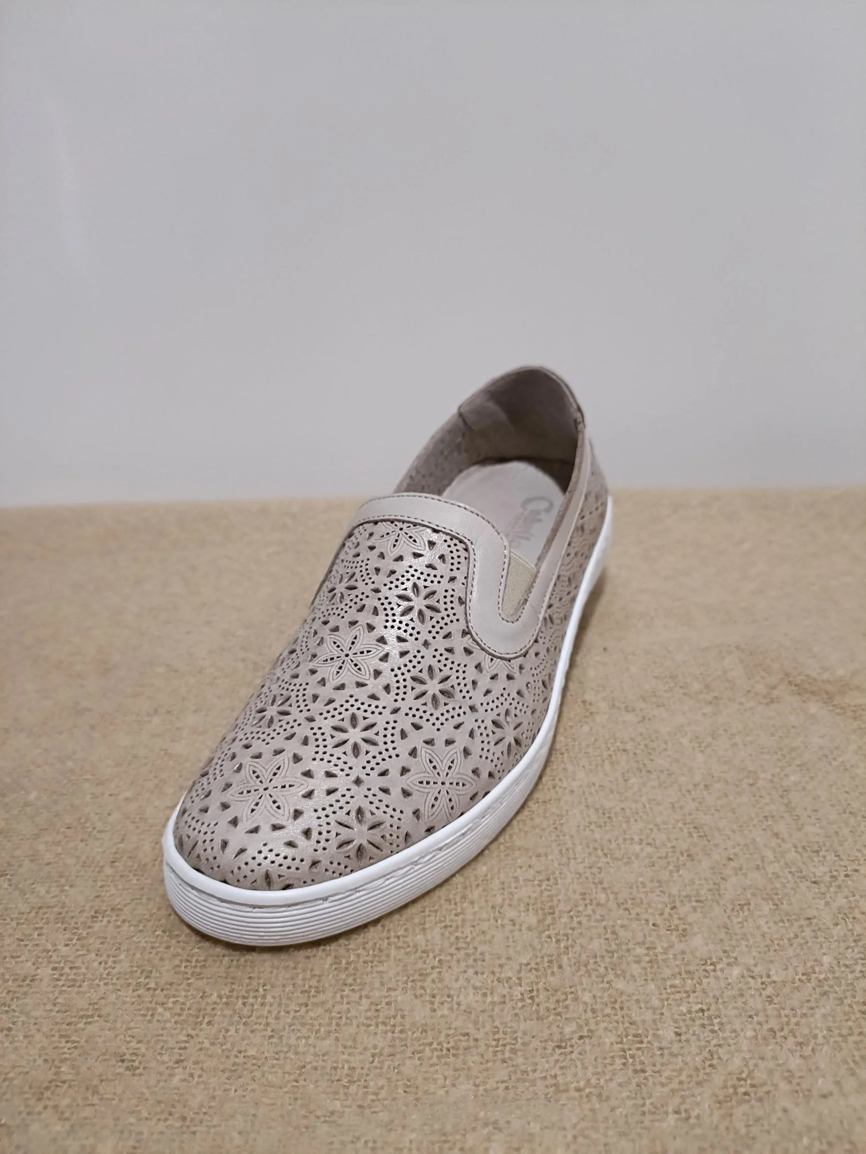 EG19P Cabello Shoe