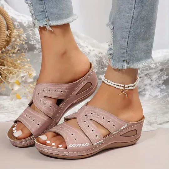 Eliana Orthopedic Sandals