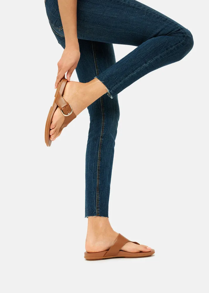 FitFlop GRACIE Buckle Leather Toe-Post Sandals
