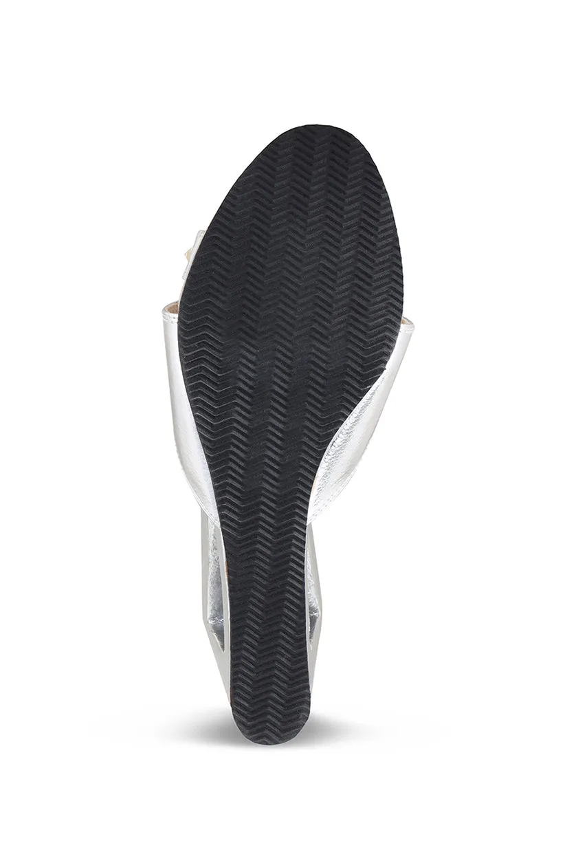 Gold Hardware Structured Heel Light Gold
