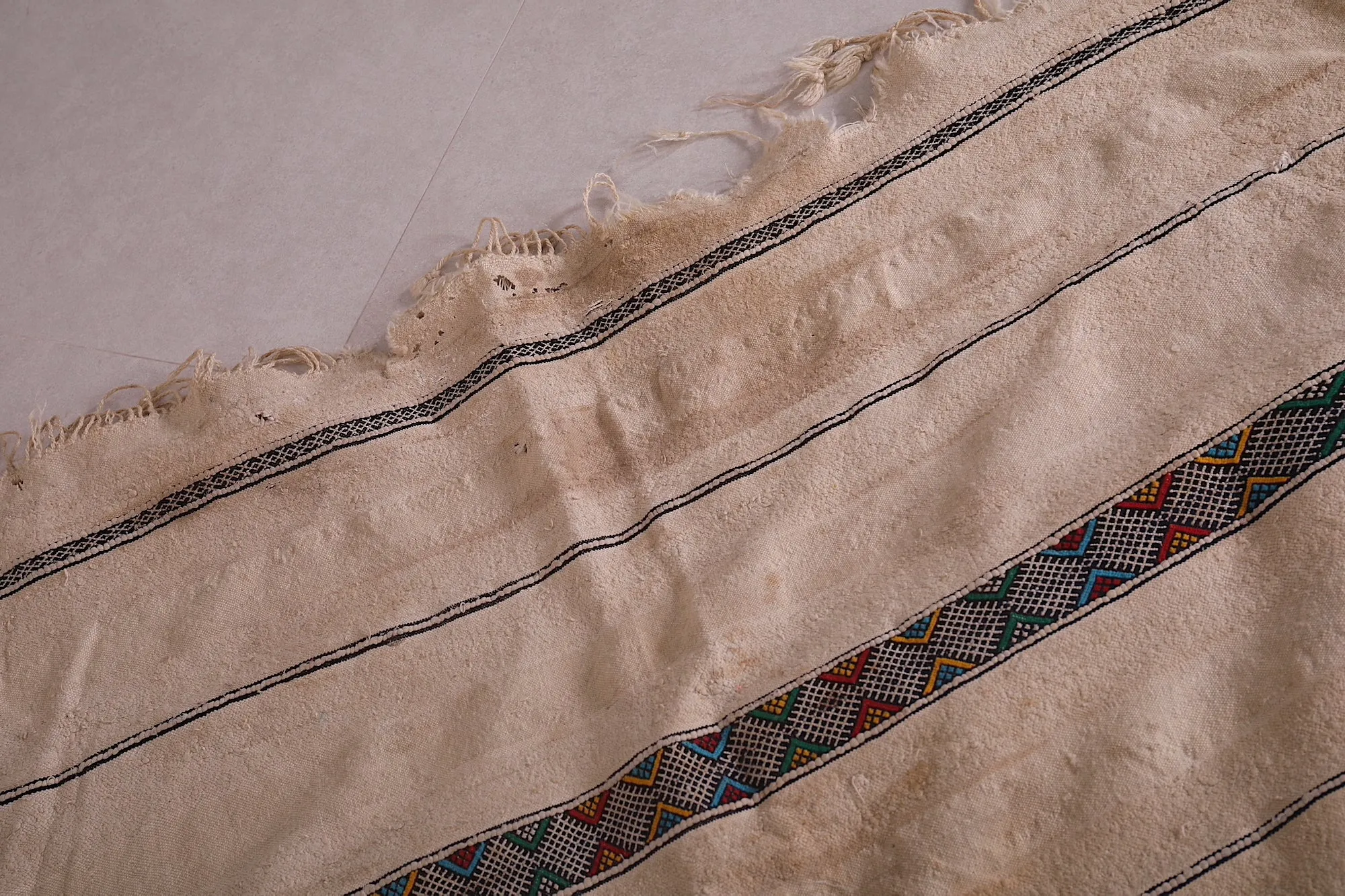 Handwoven Kilim 3.8 FT X 7.2 FT – Vintage Moroccan Rug