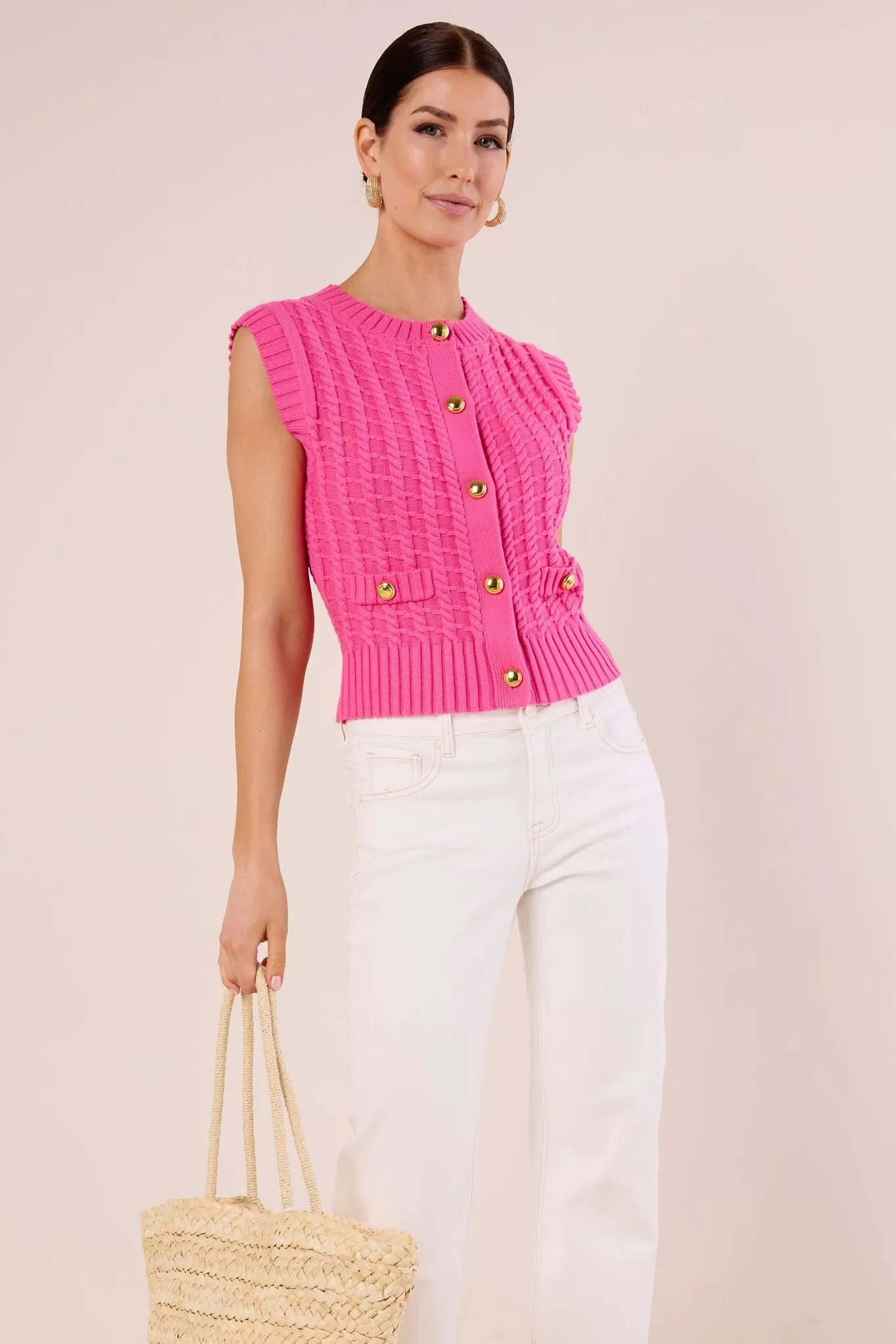 Isabelle Vest