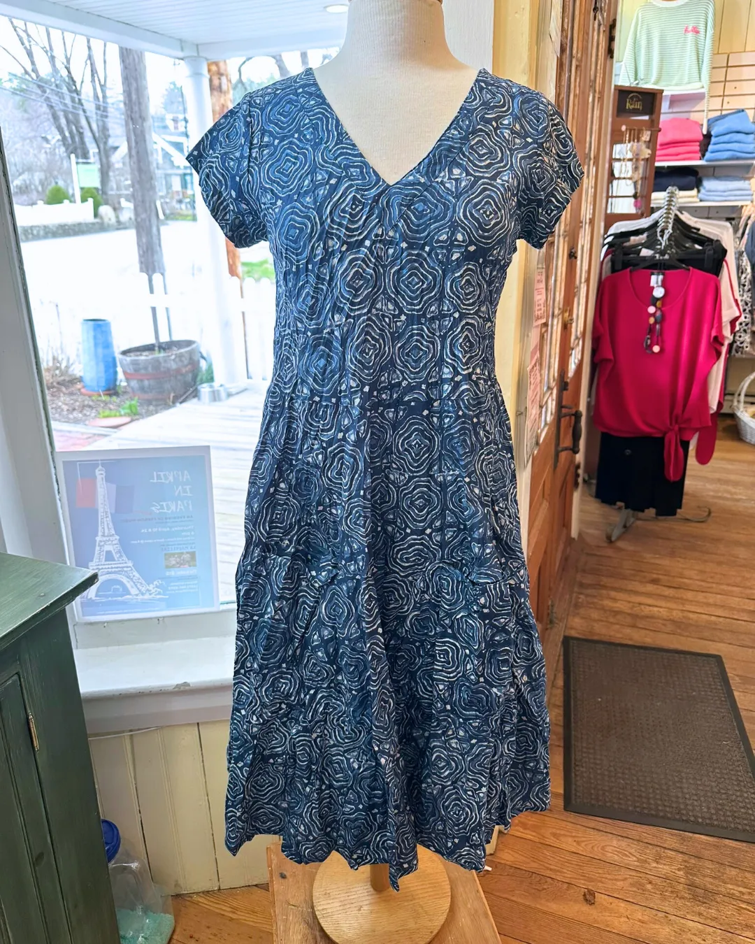 Jalan Dress