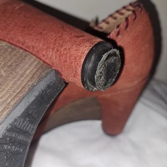 John‎ Fluevog Gertrude Burnt Orange Heel Wedges Size 8