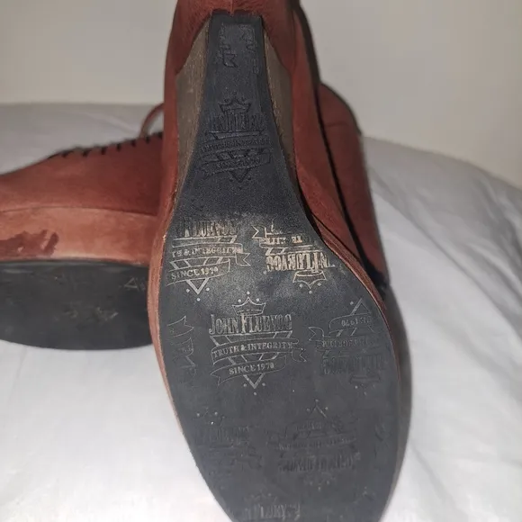 John‎ Fluevog Gertrude Burnt Orange Heel Wedges Size 8