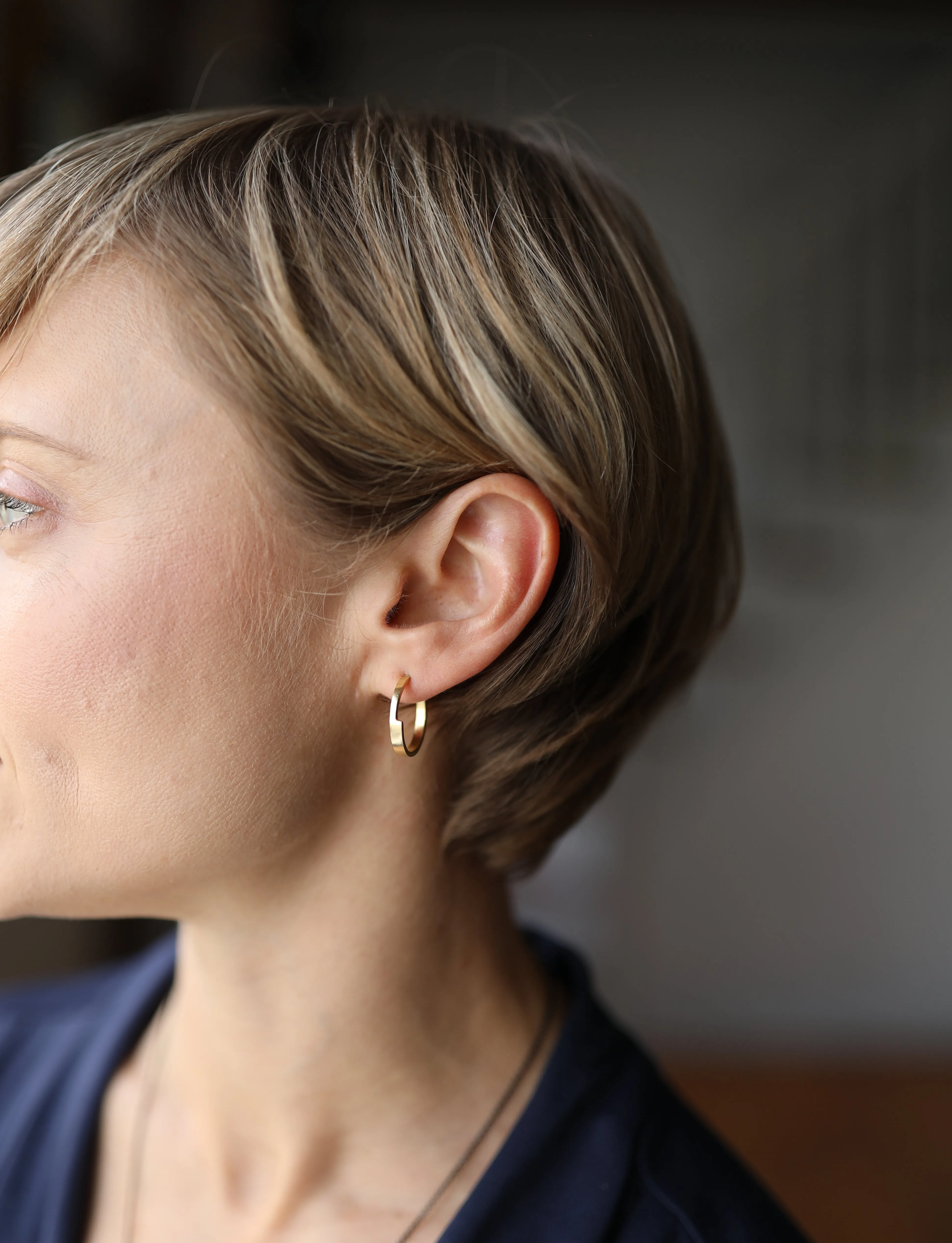Medium Wedge Hoop Earrings