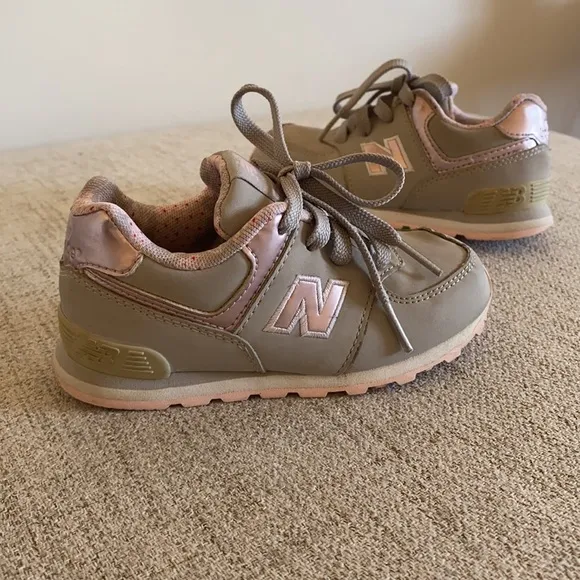 New balance metallic pink 574 sneaker shoes