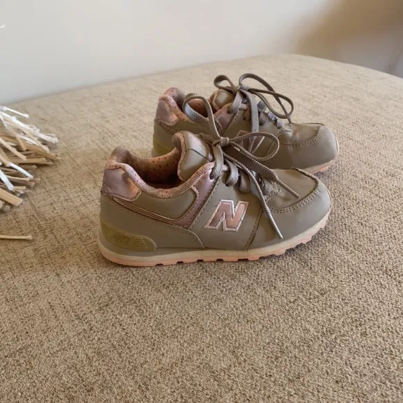 New balance metallic pink 574 sneaker shoes