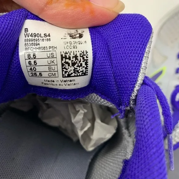 New balance women’s shoes size 8.5