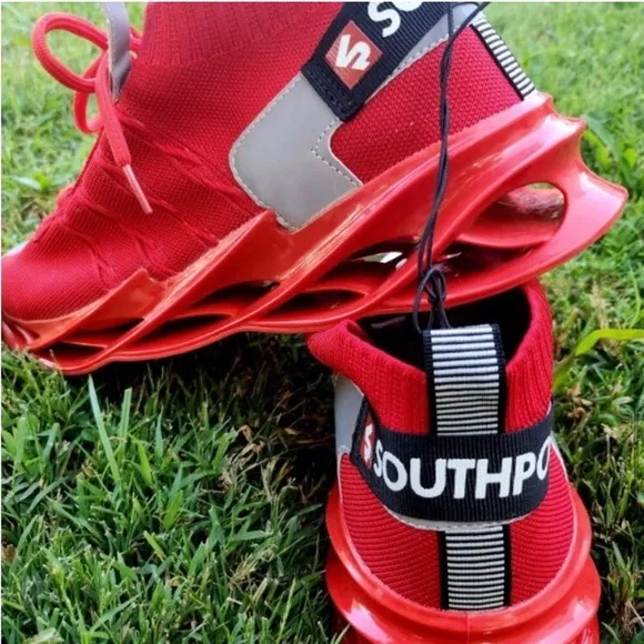 New South Pole Shoes 👟 Red Size 10