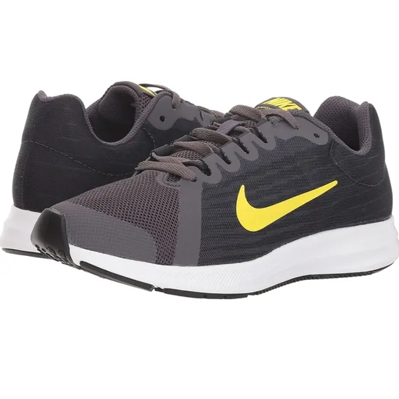 NWOT Nike Downshifter Shoes