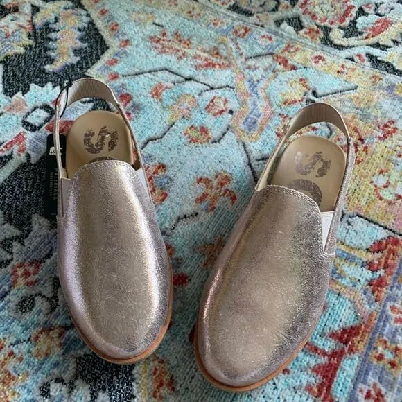 NWT Sorel Ella sling back shoes. Size 8