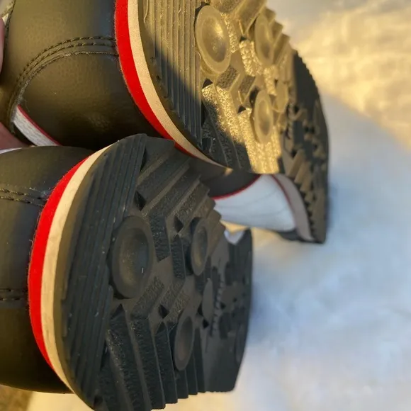 Puma Roma Ferrari kids shoes