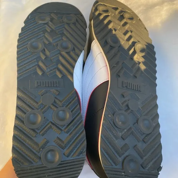Puma Roma Ferrari kids shoes