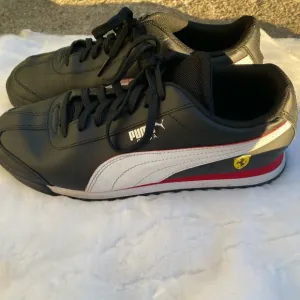 Puma Roma Ferrari kids shoes