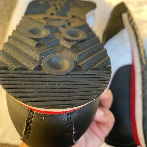 Puma Roma Ferrari kids shoes