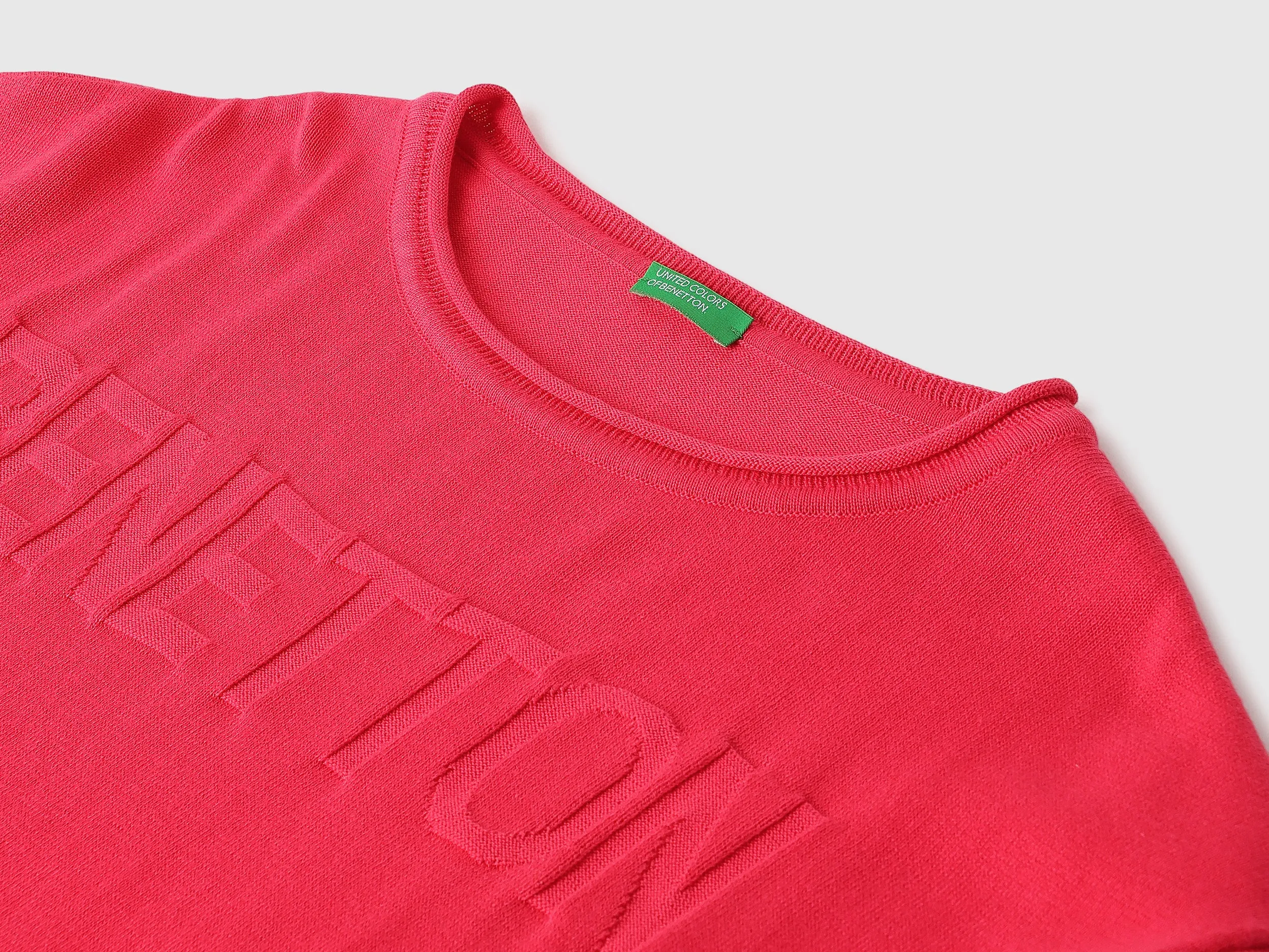 Regular Boat Neck Solid Top