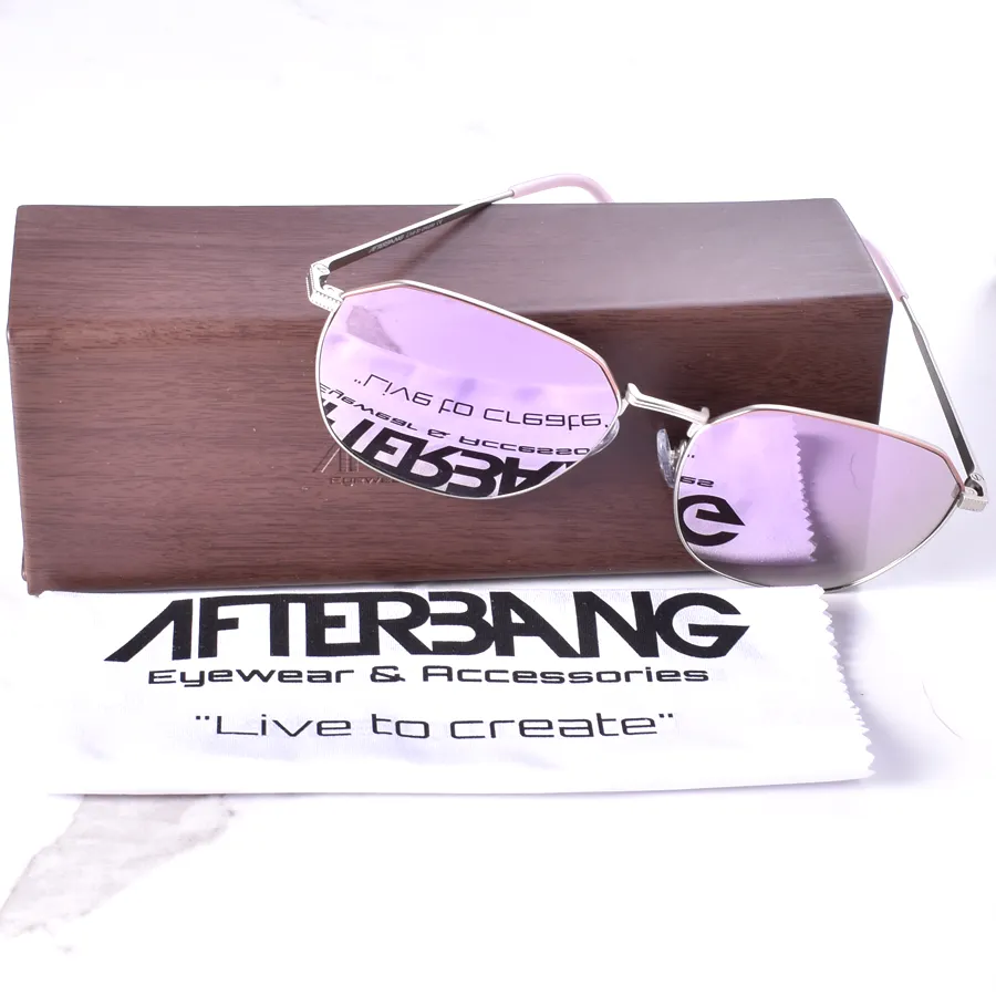 SILVER & PINK AMAZING CLASSIC