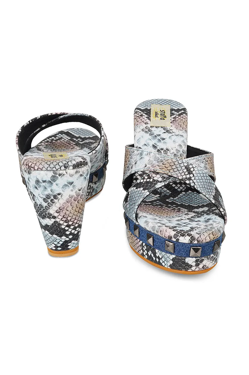 Skin Stud Classic Wedge Blue