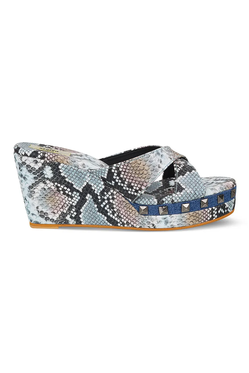 Skin Stud Classic Wedge Blue
