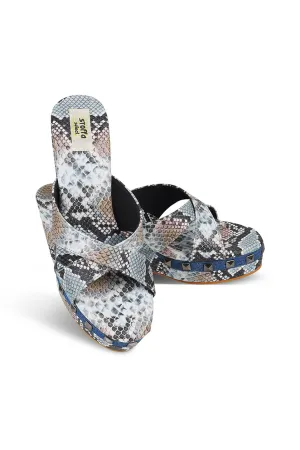 Skin Stud Classic Wedge Blue