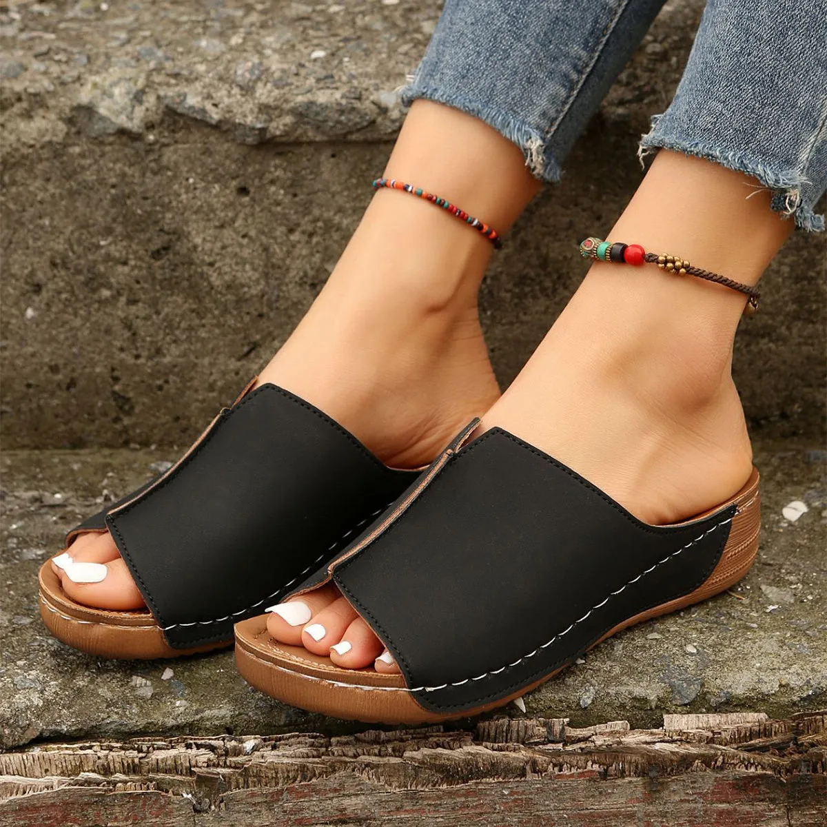 Solid Wedges Sandals