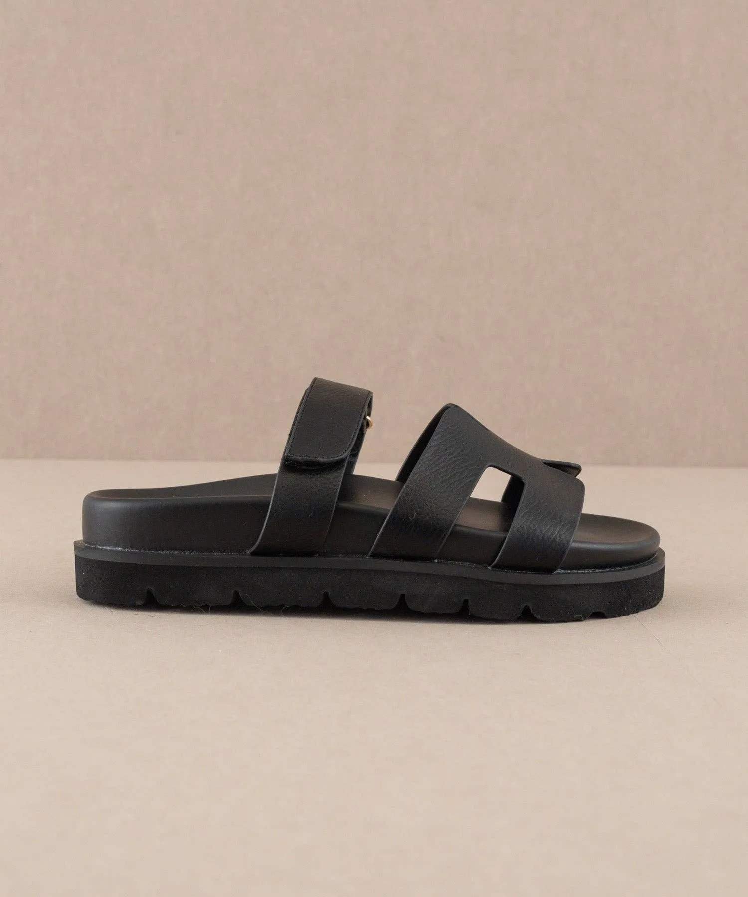 The Nice Black | Bold and Comfortable Sandal