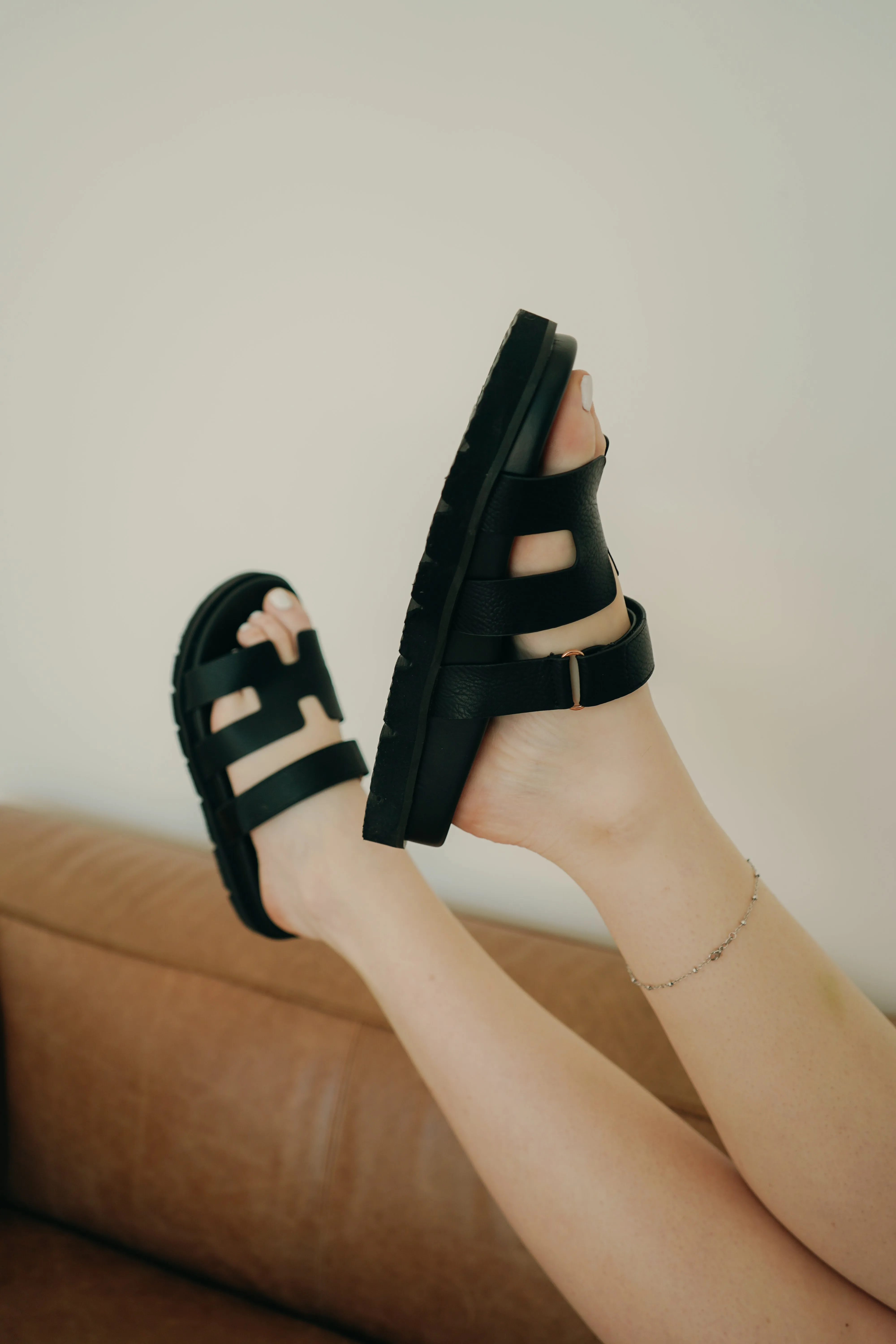 The Nice Black | Bold and Comfortable Sandal