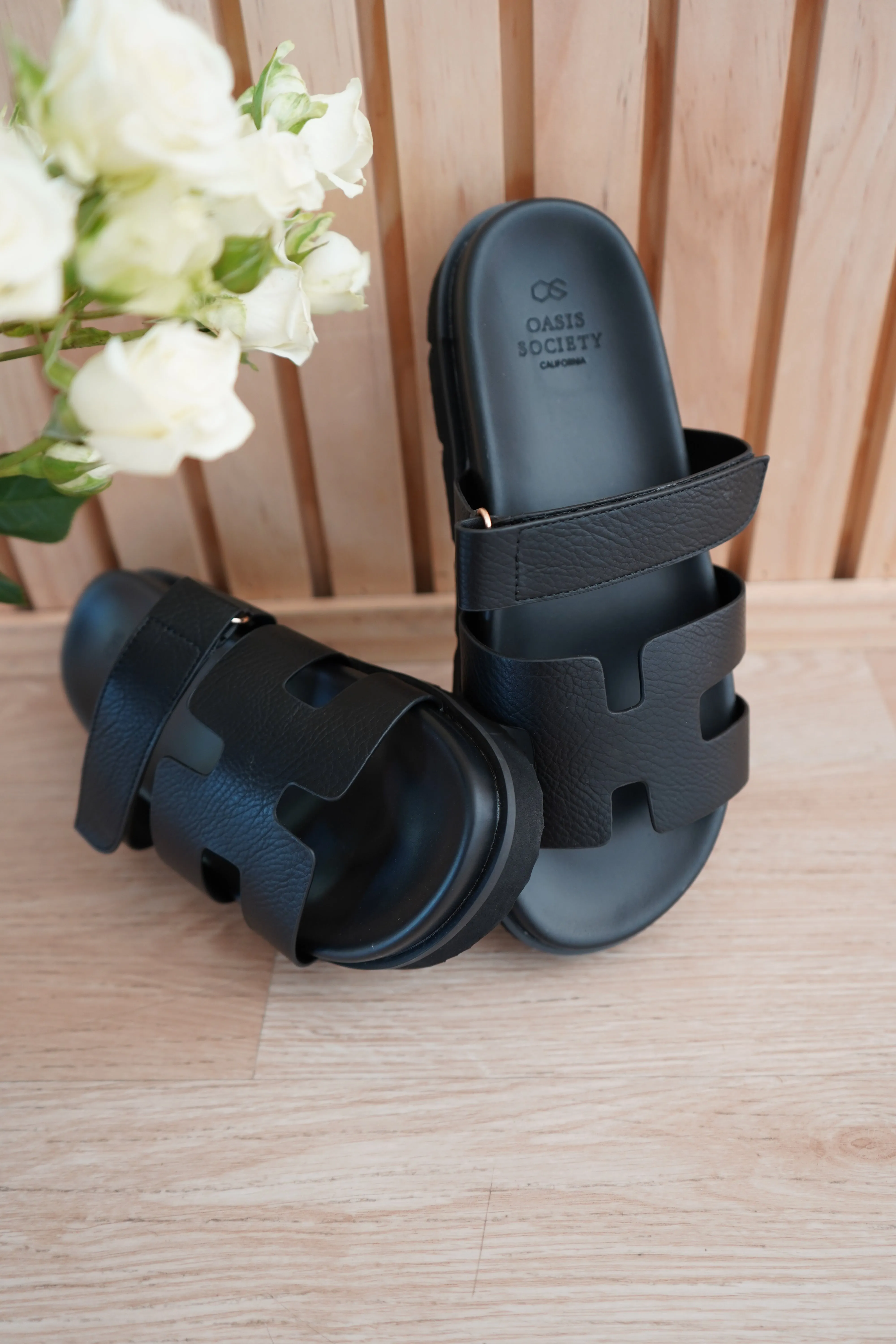 The Nice Black | Bold and Comfortable Sandal