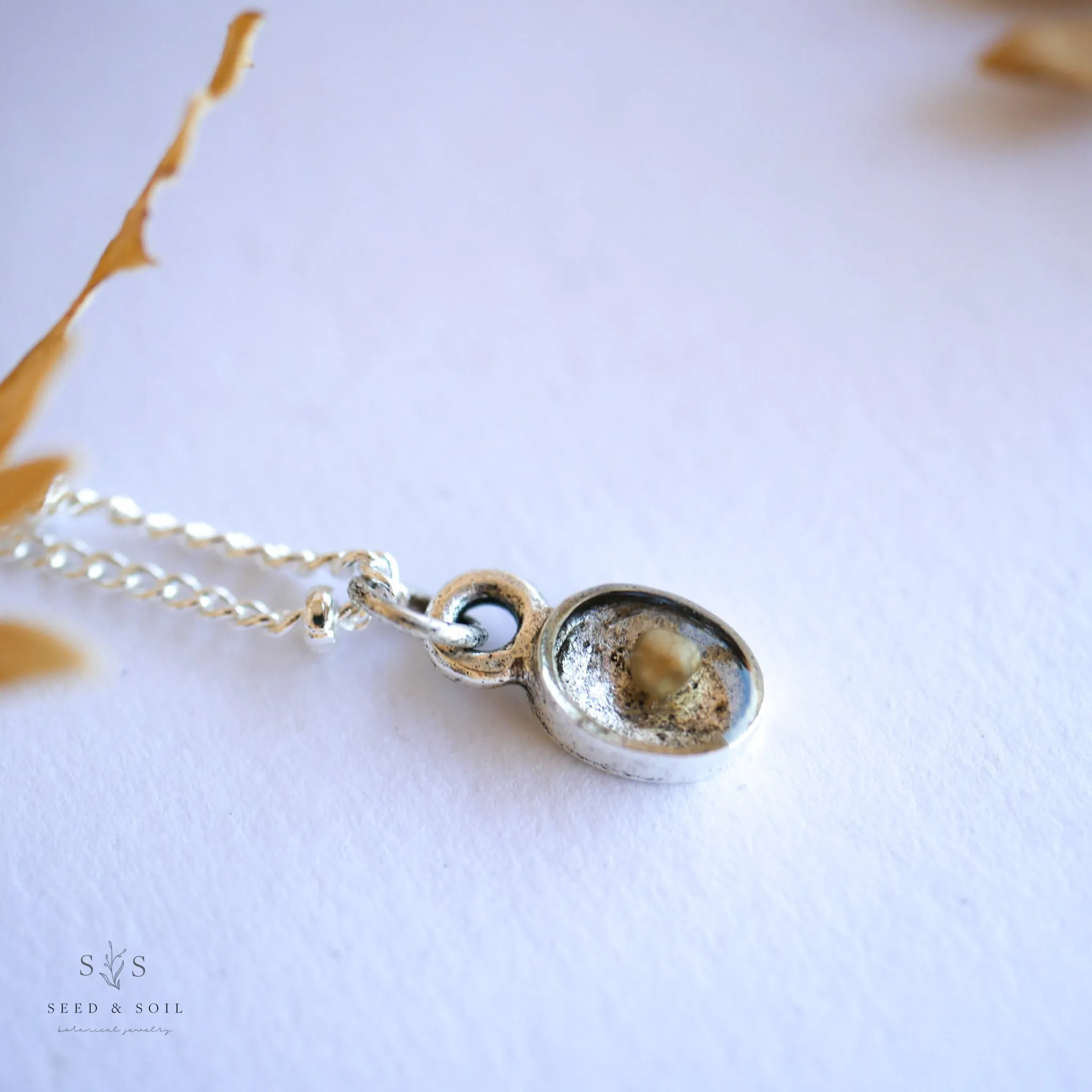 Tiny Oval Necklace