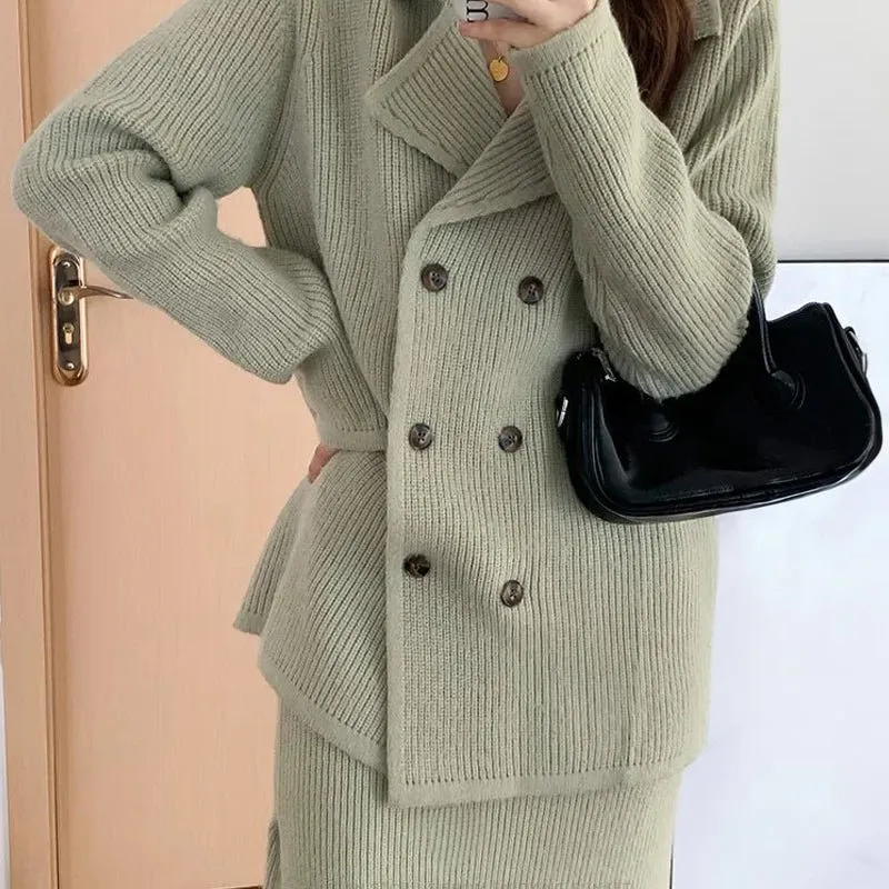 Two Piece Set